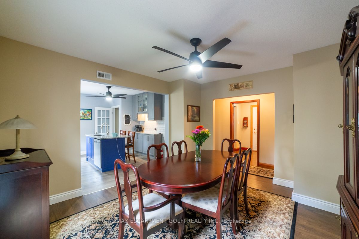 109 Sunning Hill Ave
