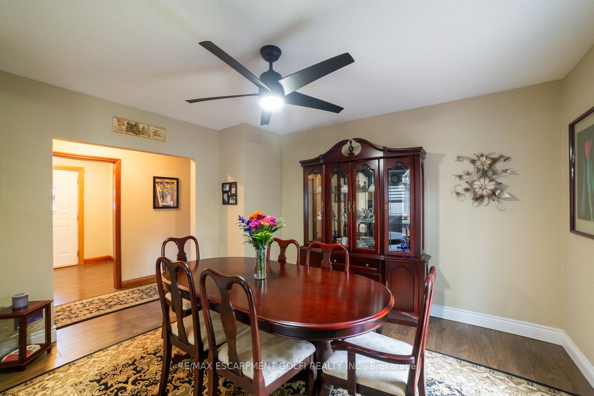 109 Sunning Hill Ave