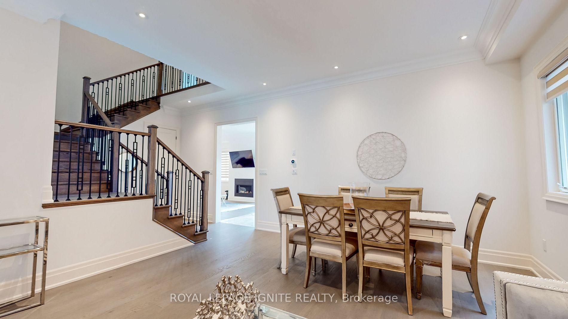 122 Great Falls Blvd