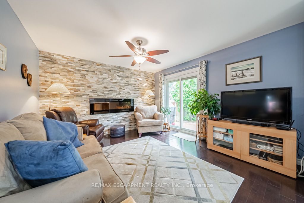 65 Chester Rd