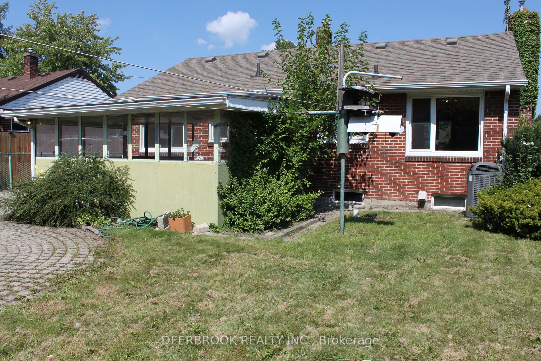 2485 Dominion Blvd