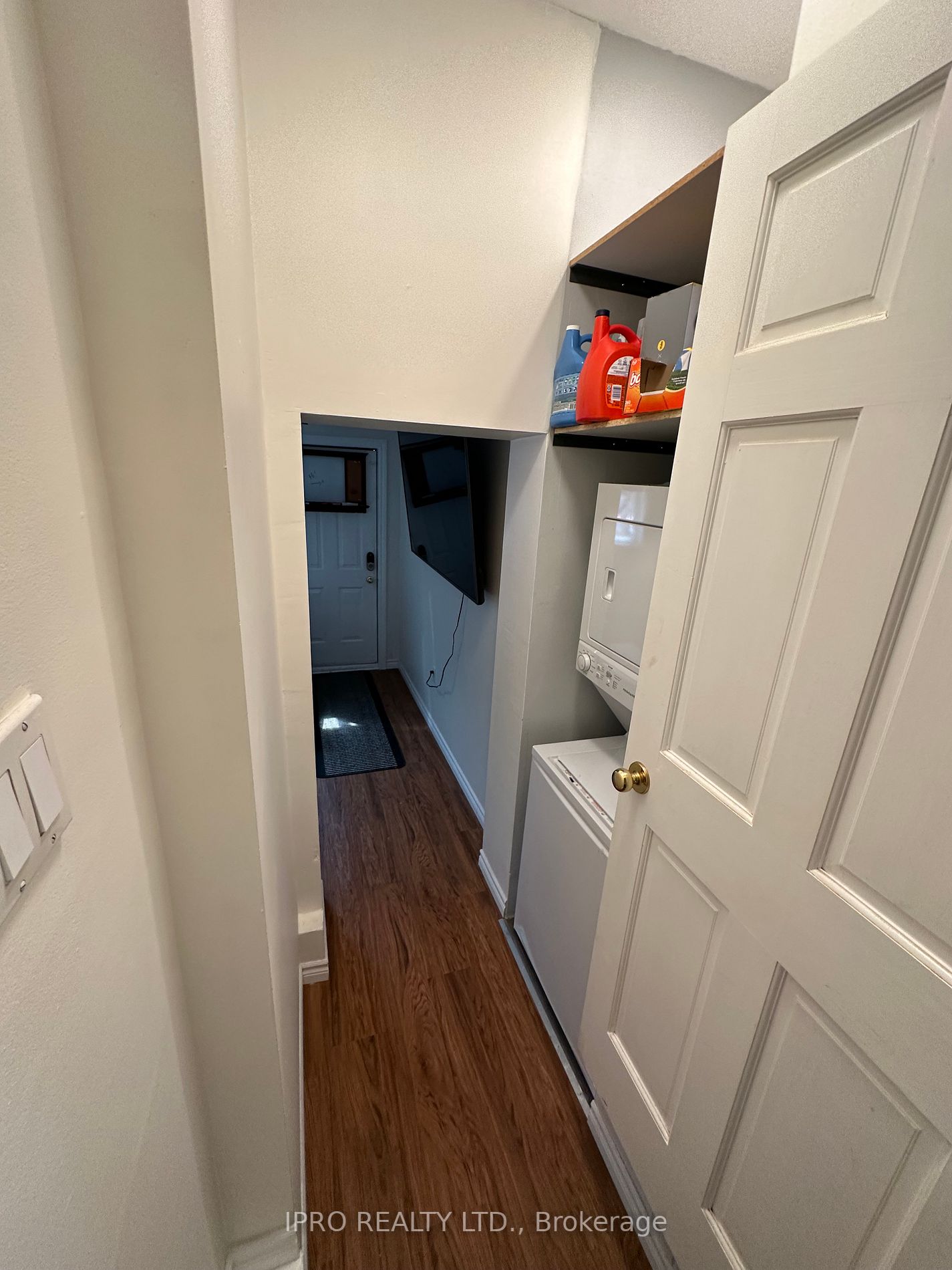 27 Berryman Ave