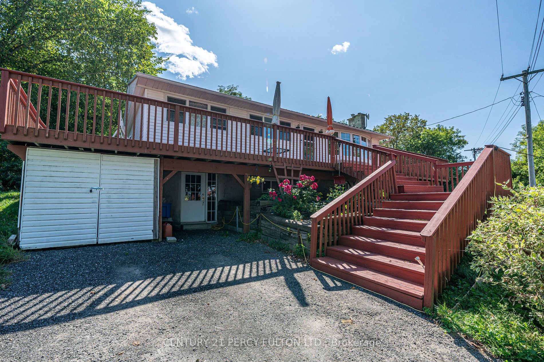 5048 Rice Lake Drive