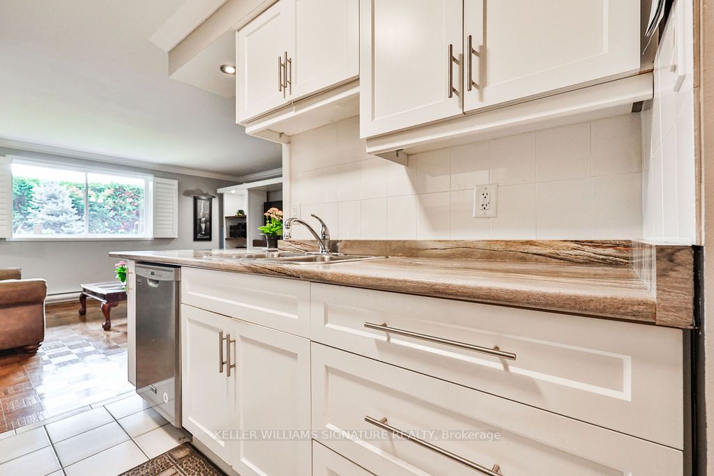 482 James Street N, #104
