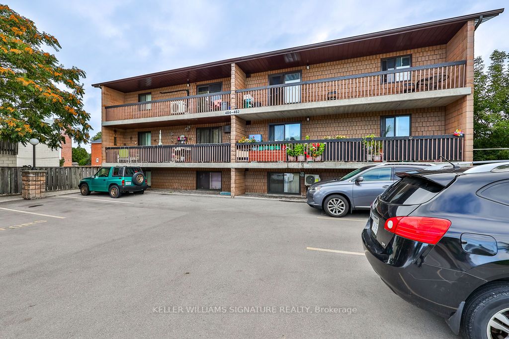 482 James Street N, #104