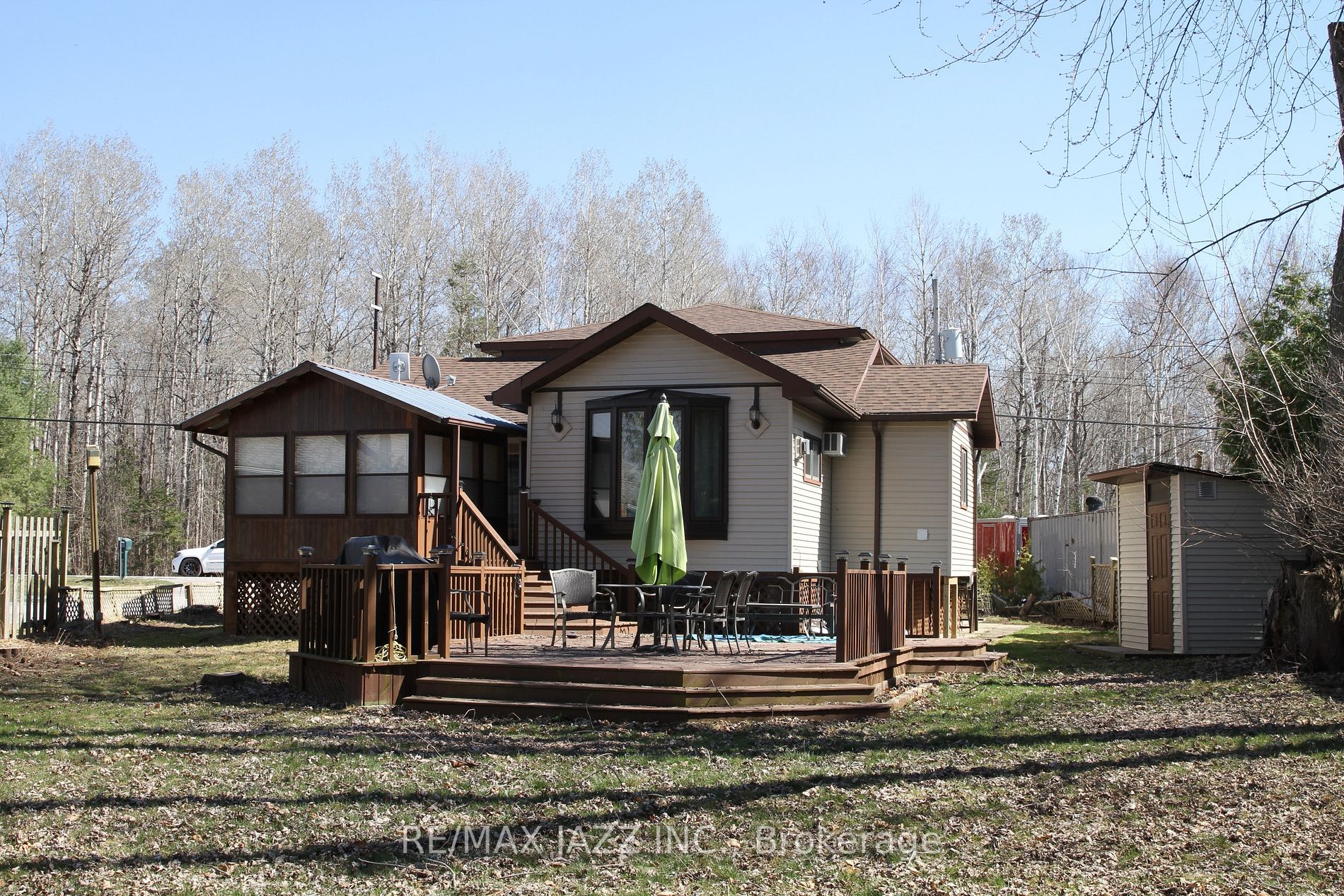 31 Driftwood Shores Road