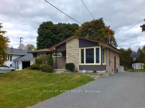 49 Trefusis St