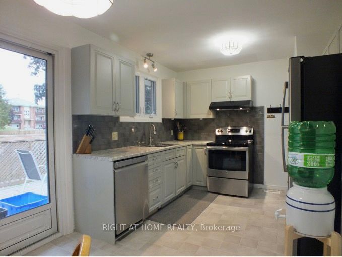 49 Trefusis St