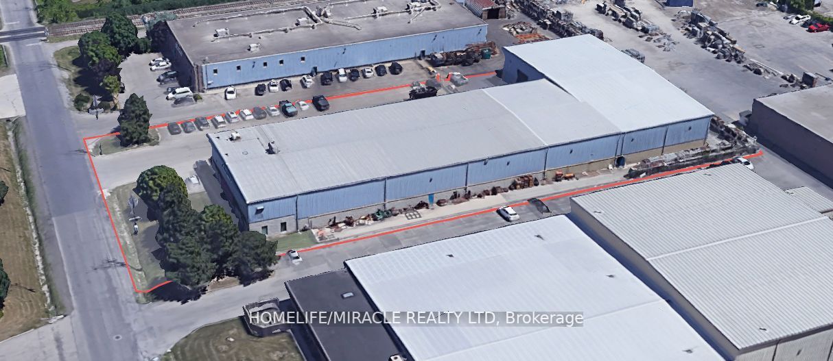 370 Dewitt Rd