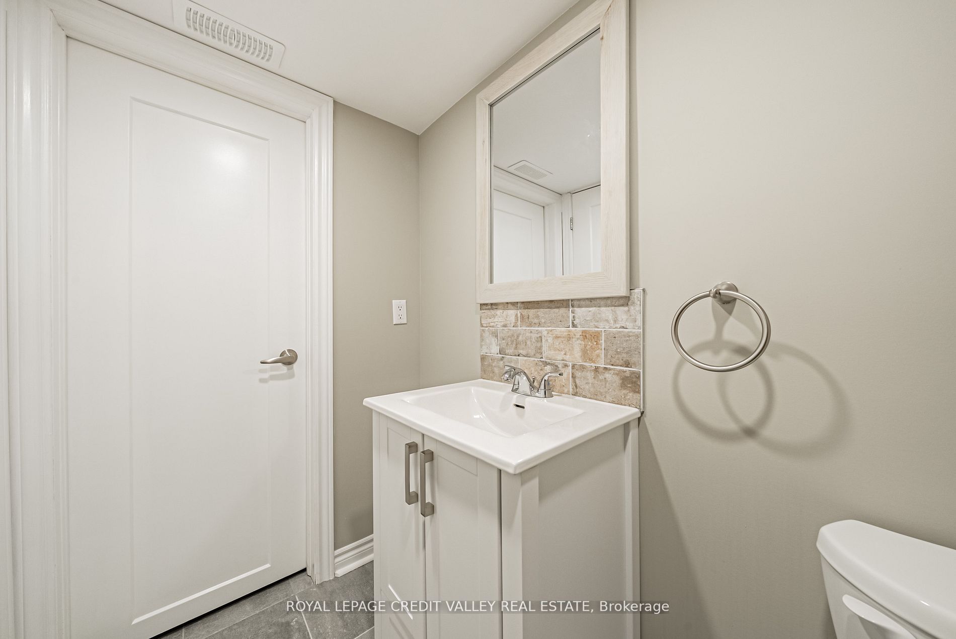 Listing X6784280 - Large Photo # 33