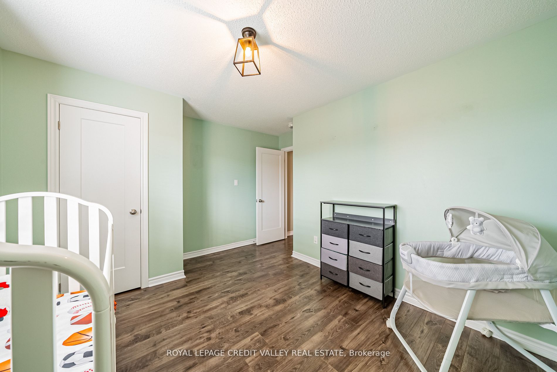 Listing X6784280 - Large Photo # 30