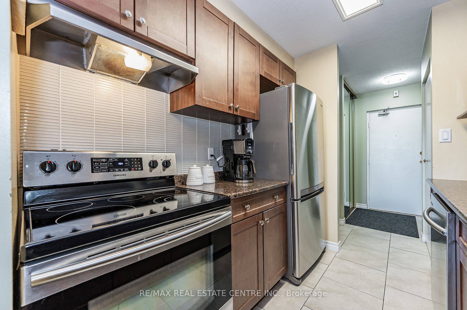 10 Ajax Street, #206