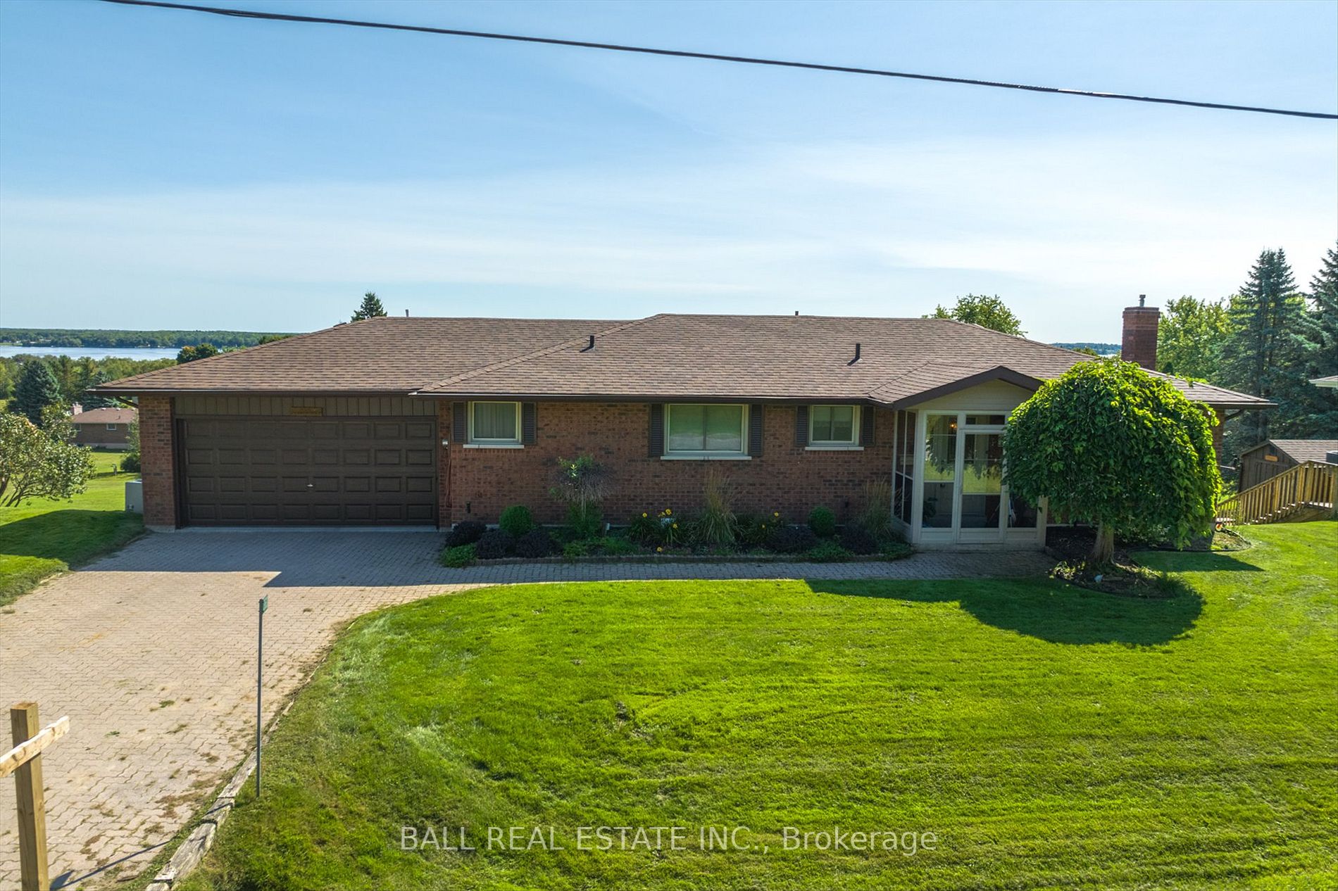 363 Country Club Circ