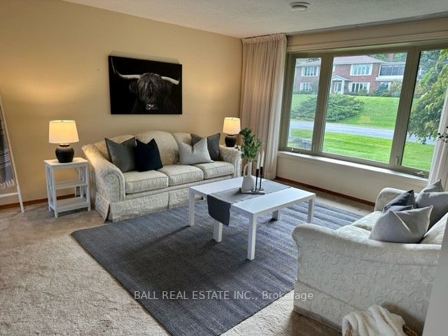 363 Country Club Circ