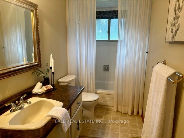 363 Country Club Circ