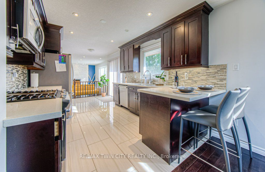 Listing X6784598 - Large Photo # 10