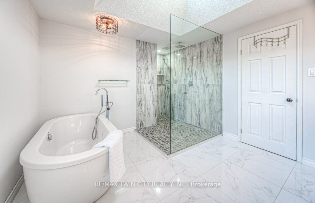 Listing X6784598 - Large Photo # 21