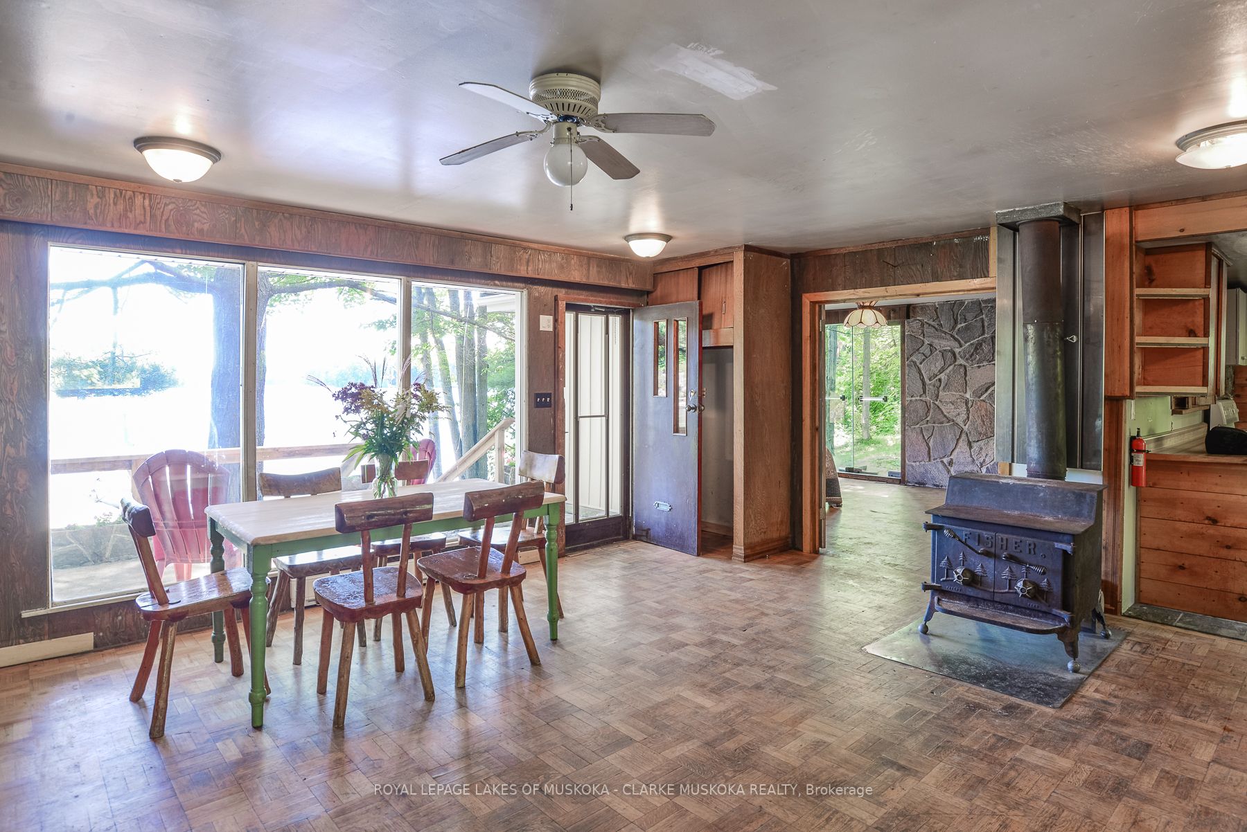98 Driftwood Lane