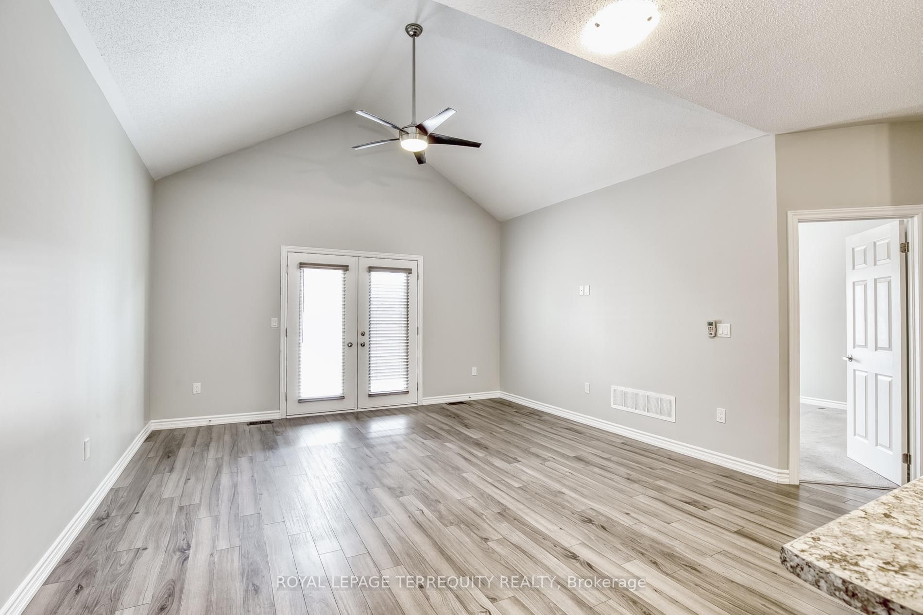 Listing X6785656 - Large Photo # 14
