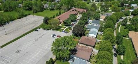19 Elma St, #Main