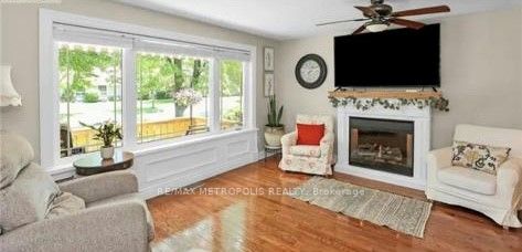 19 Elma St, #Main
