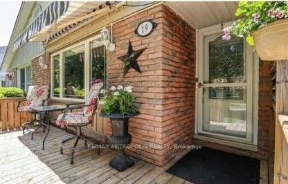 19 Elma St, #Main