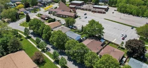 19 Elma St, #Main