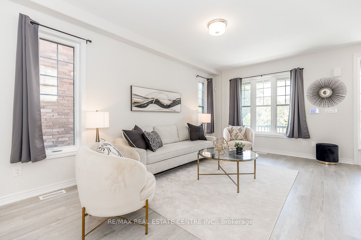 1049 Rippingale Tr