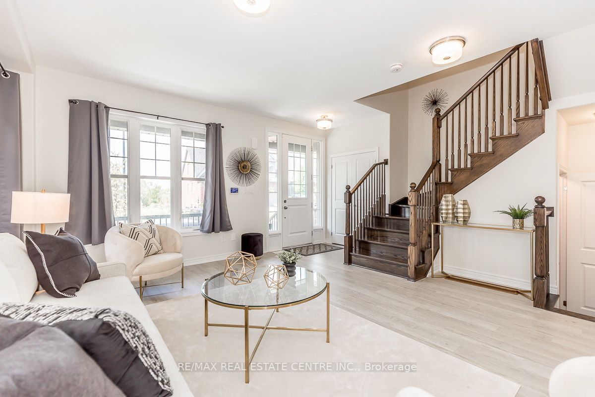 1049 Rippingale Tr