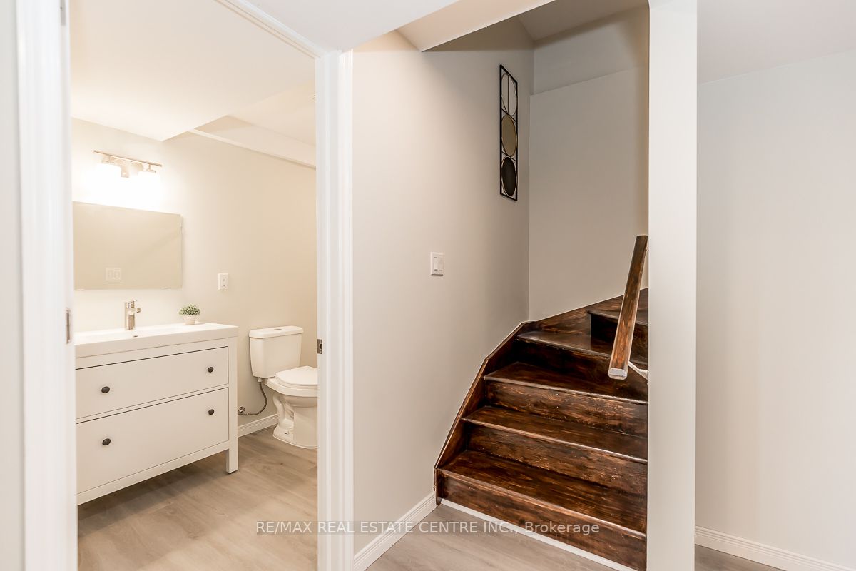 1049 Rippingale Tr