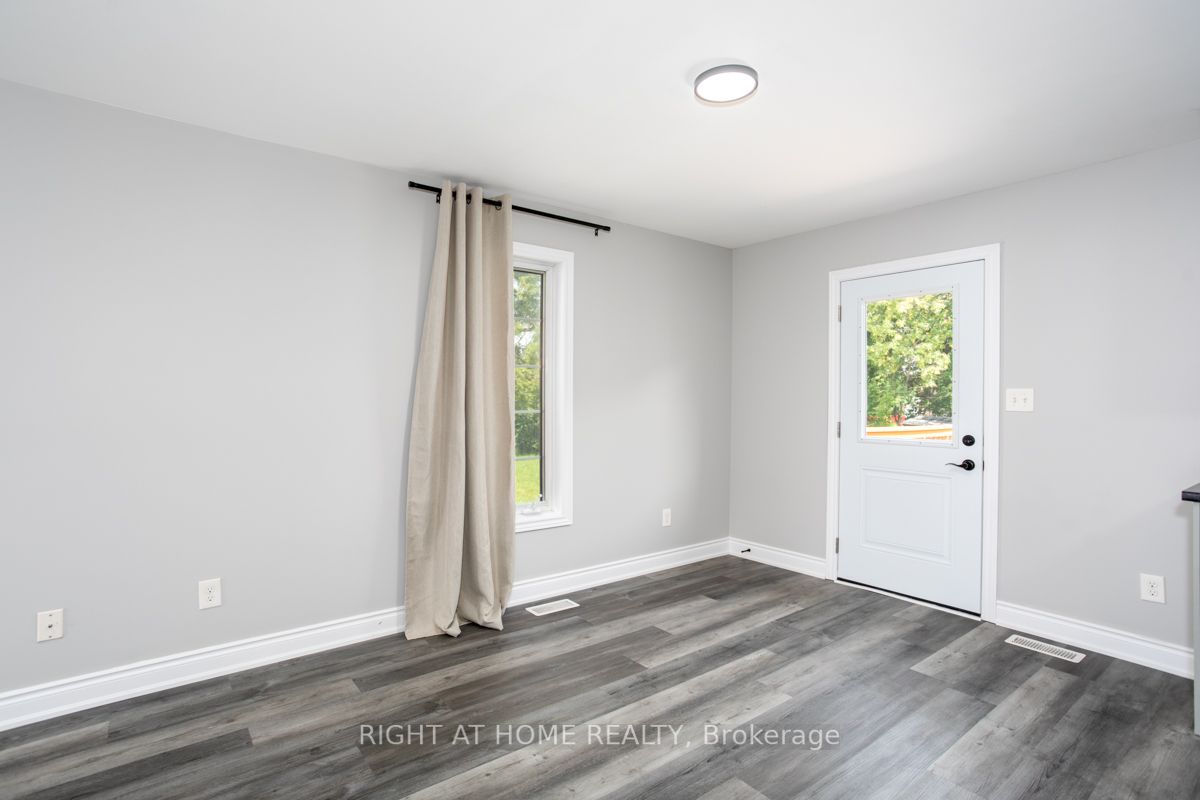18 Bailey St