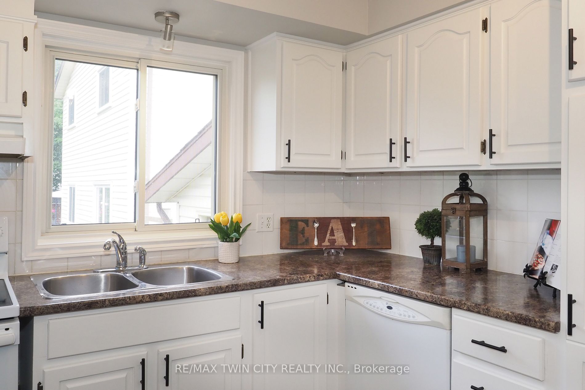 Listing X6787458 - Large Photo # 13