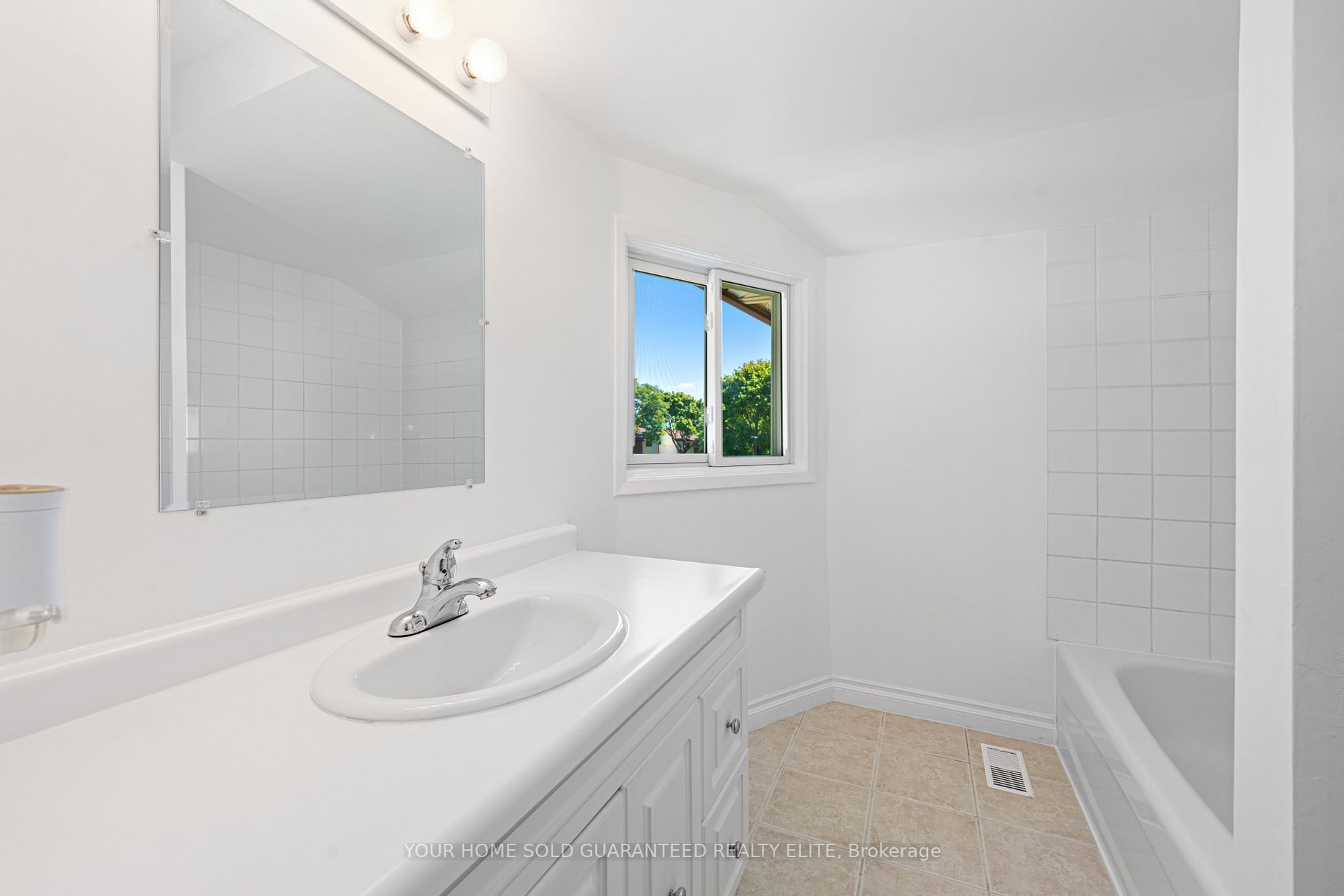 5982 Dunn St, #9