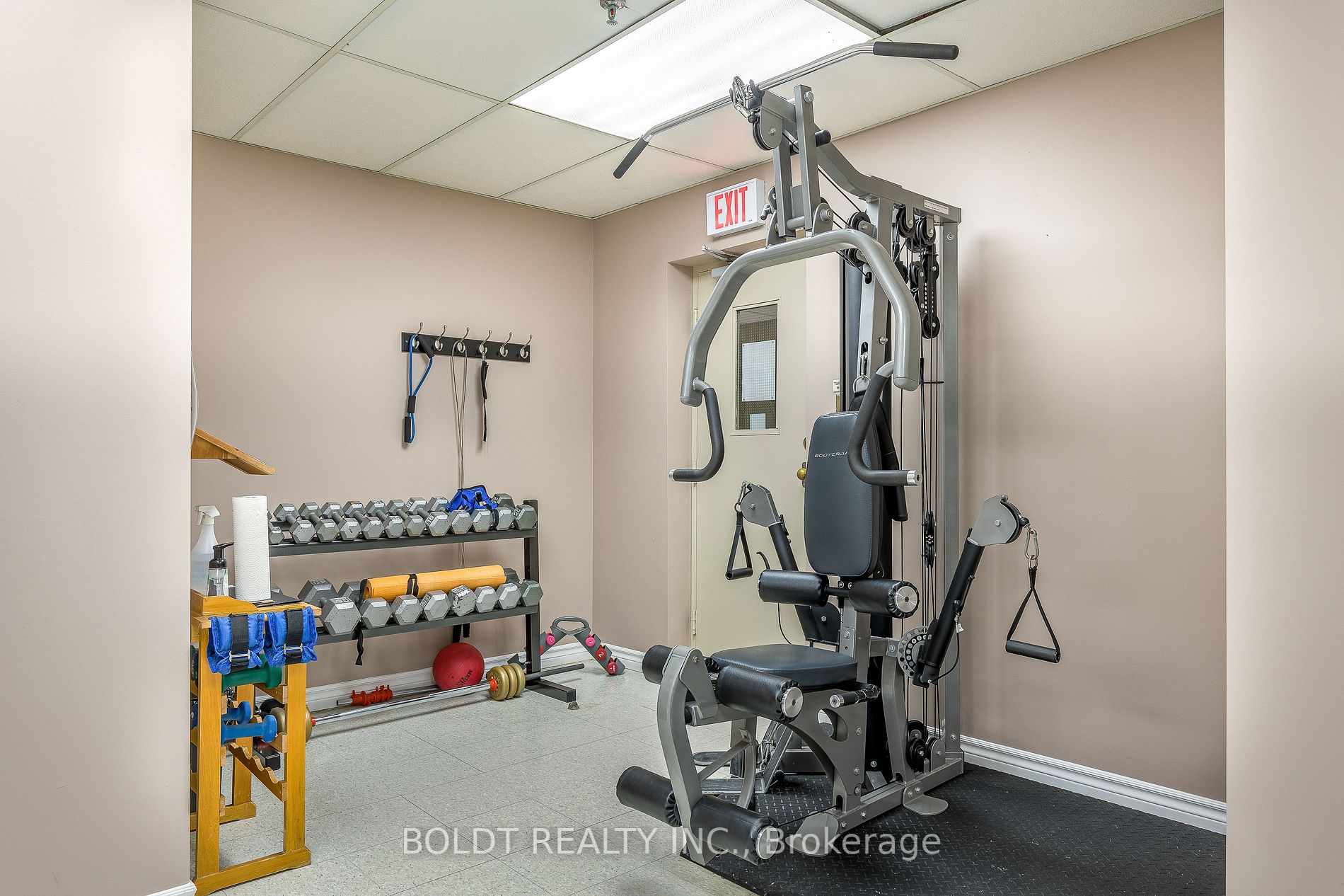 81 Scott St, #307