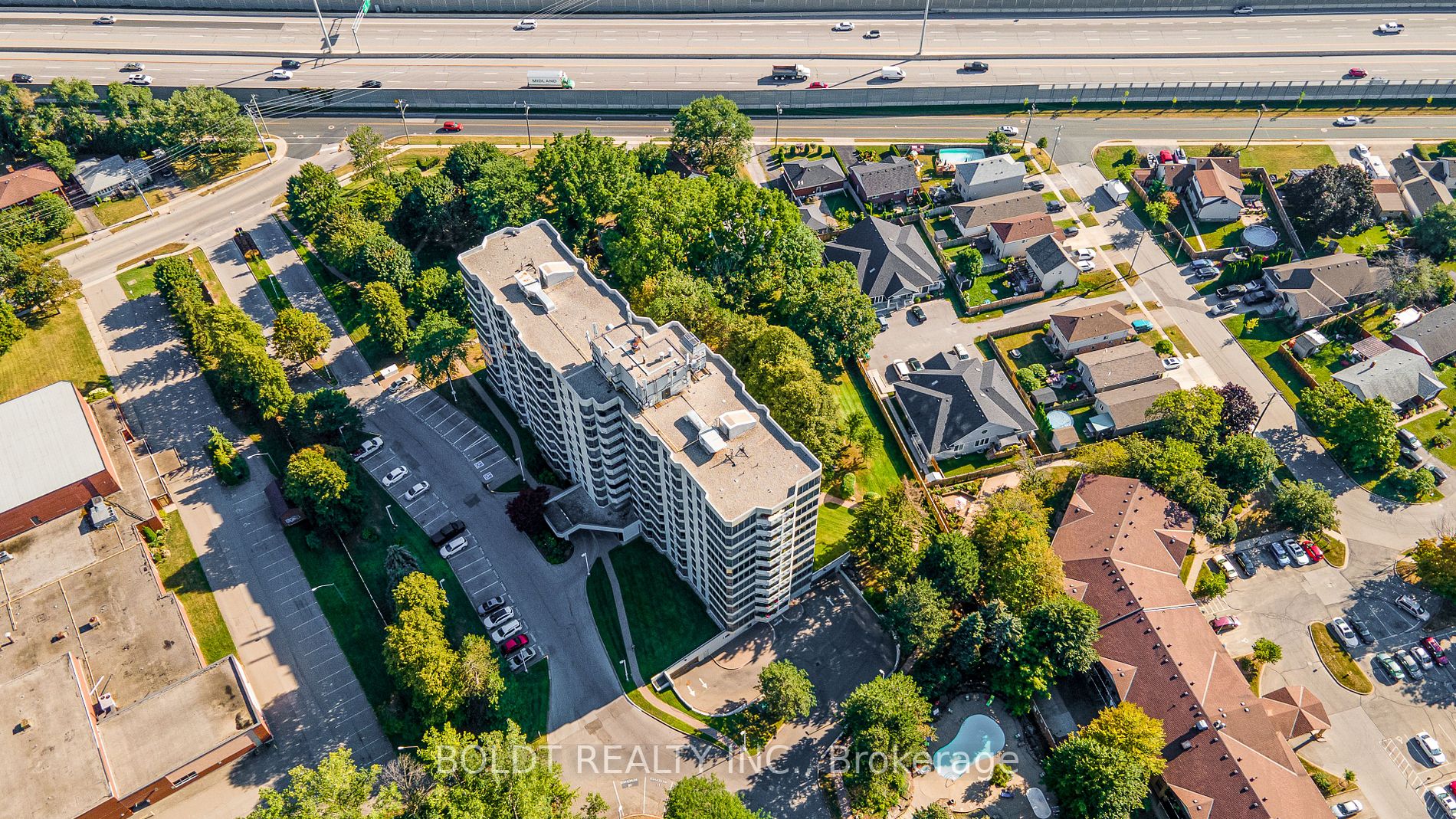 81 Scott St, #307