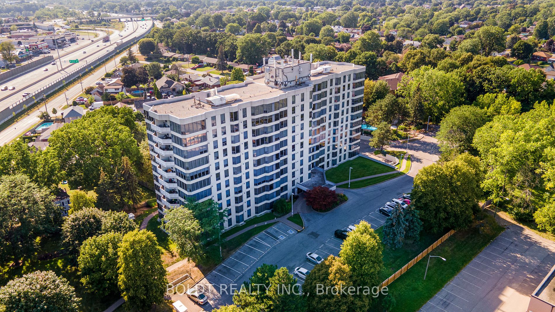 81 Scott St, #307