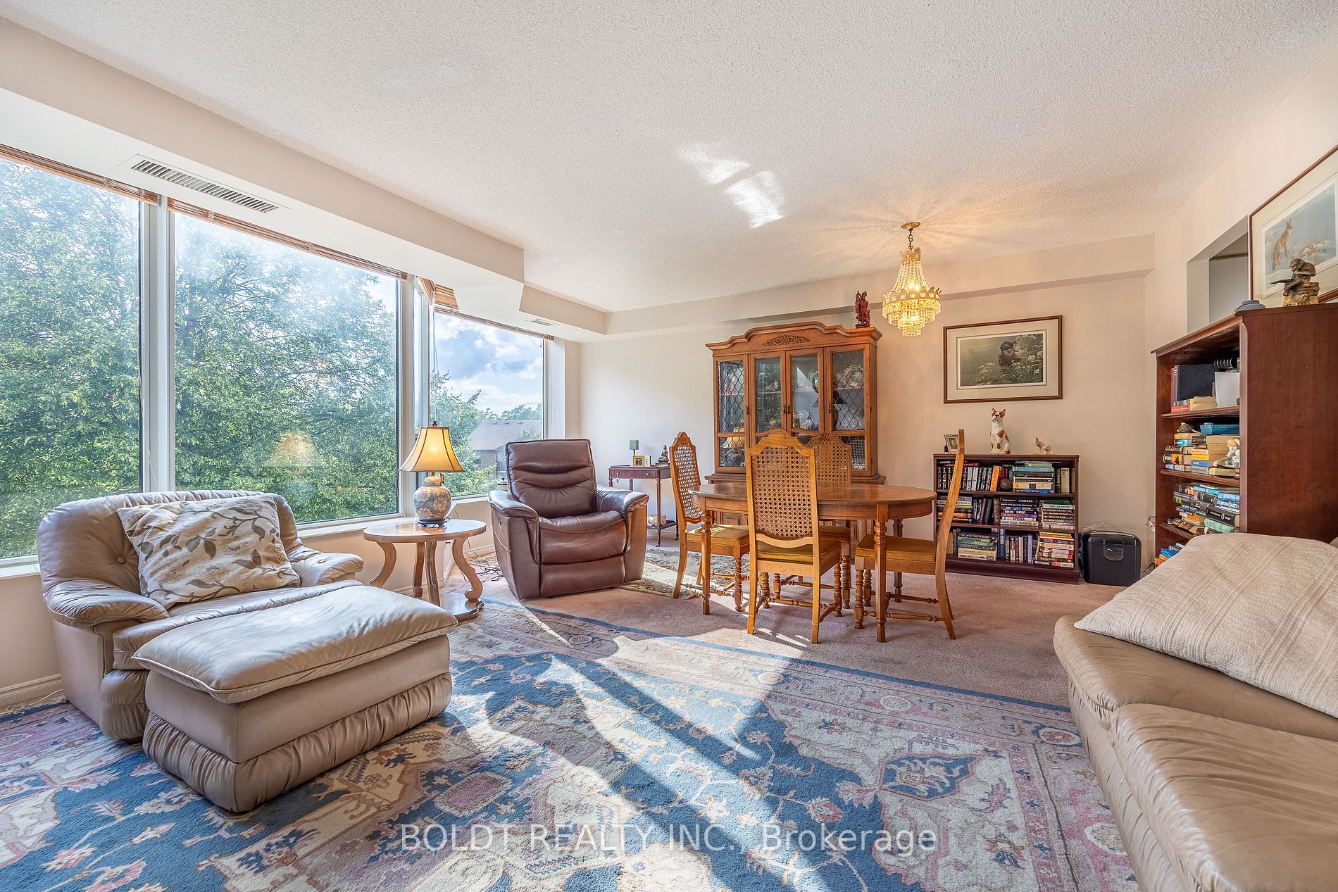 81 Scott St, #307