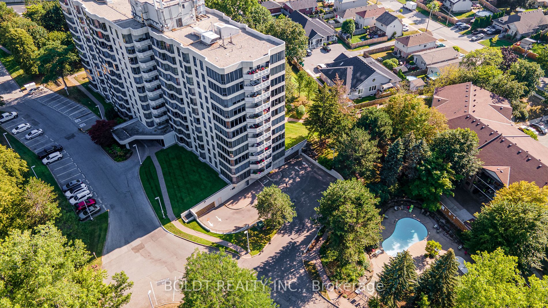 81 Scott St, #307