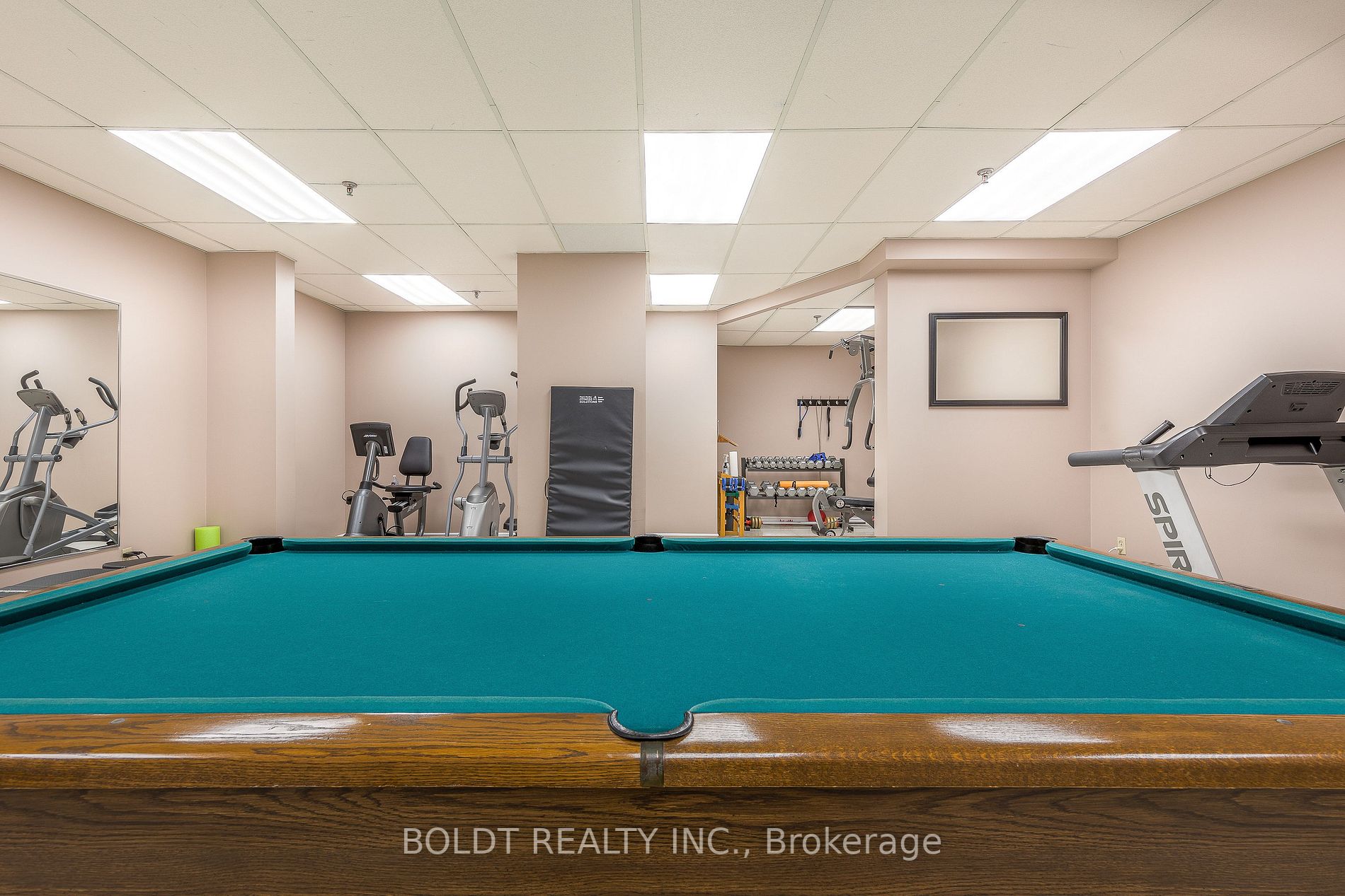 81 Scott St, #307