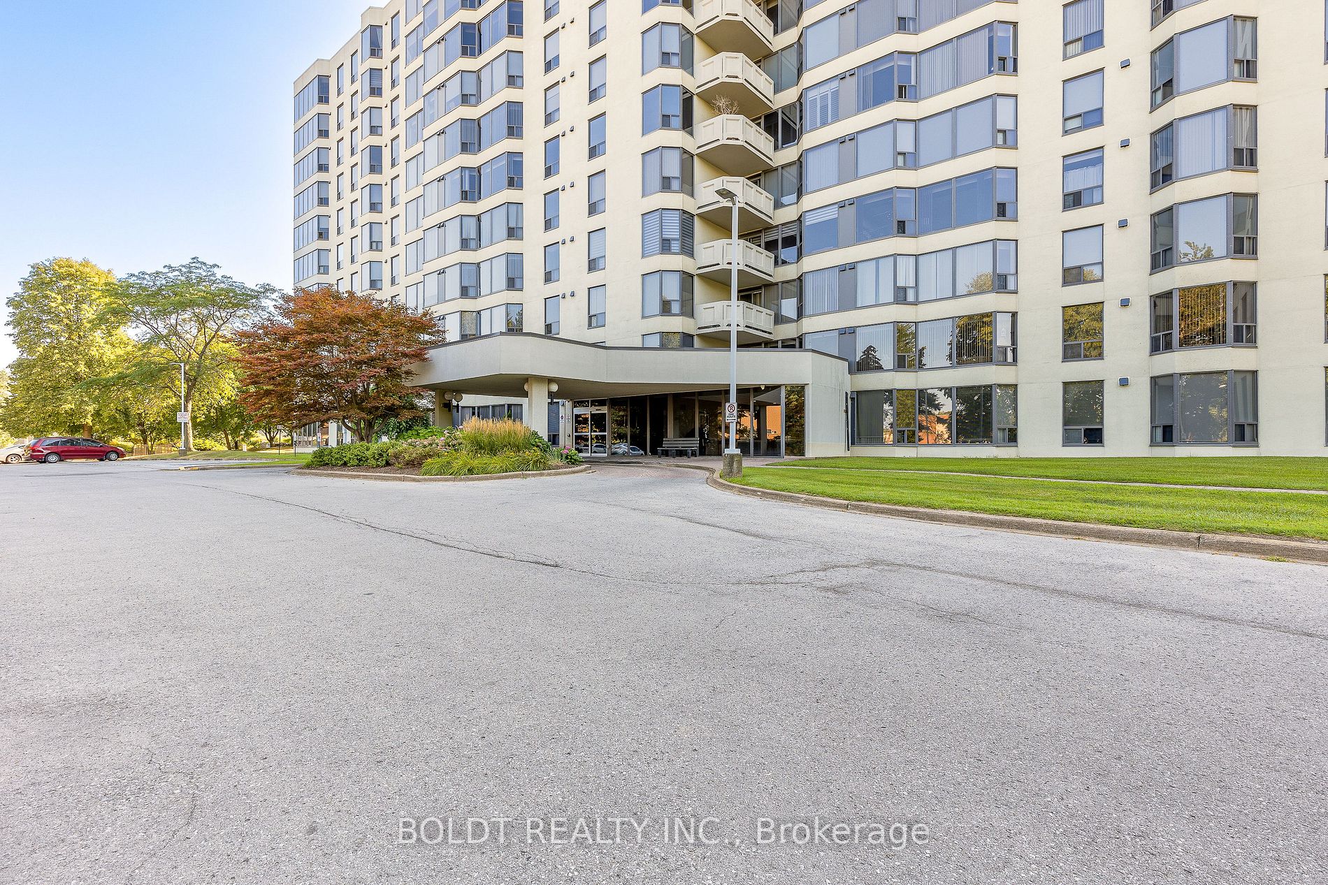 81 Scott St, #307