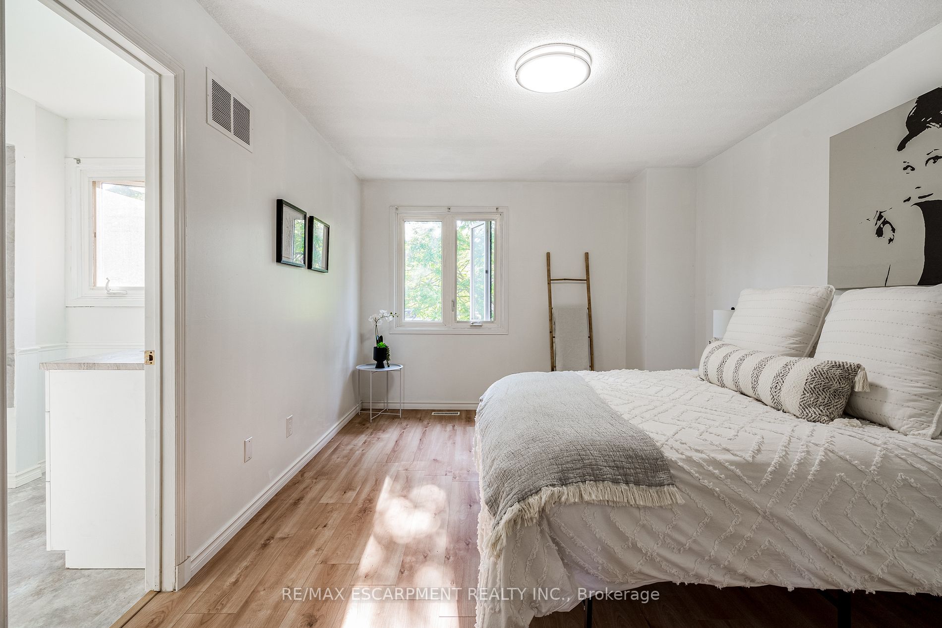 2 Huntingwood Ave, #24