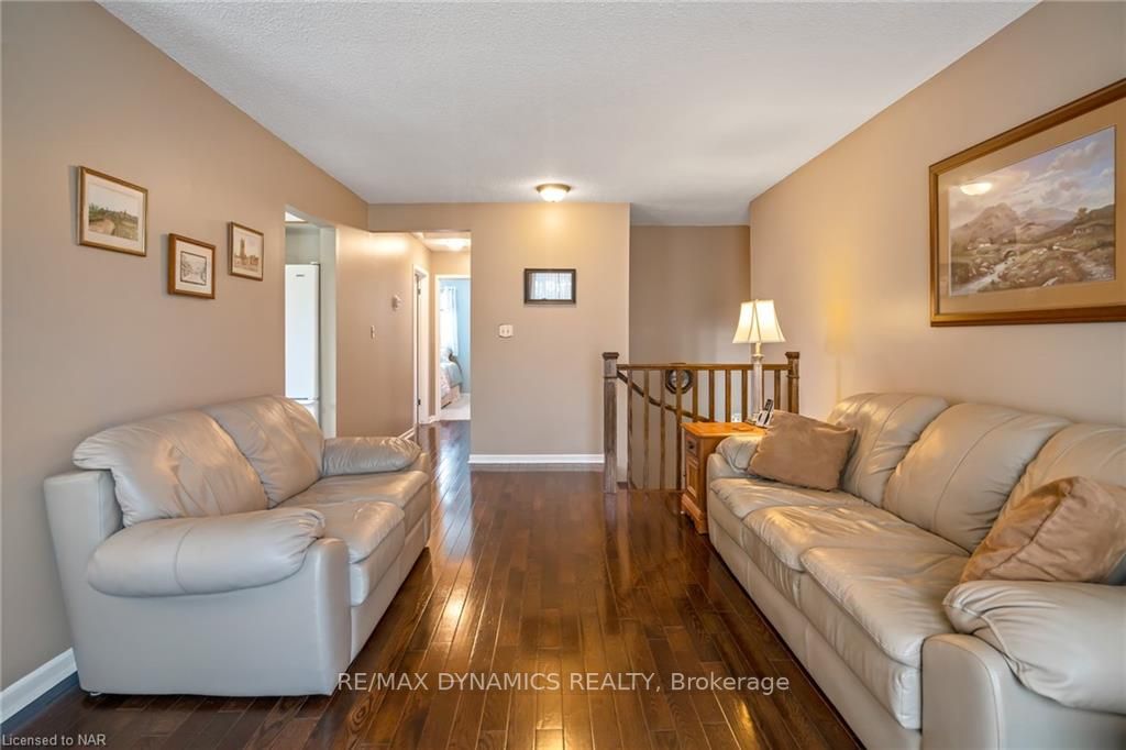 306 Lakeshore Rd