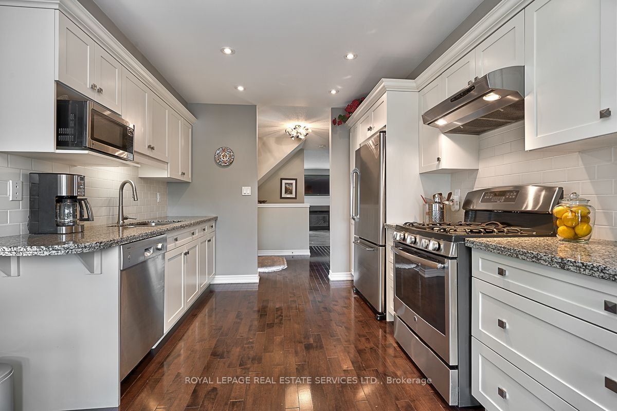 253 Fall Fair Way