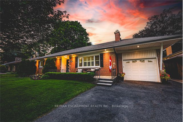 24 Admiral Rd, Brantford