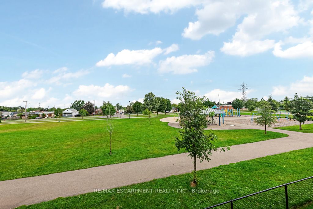 575 Woodward Avenue, #22