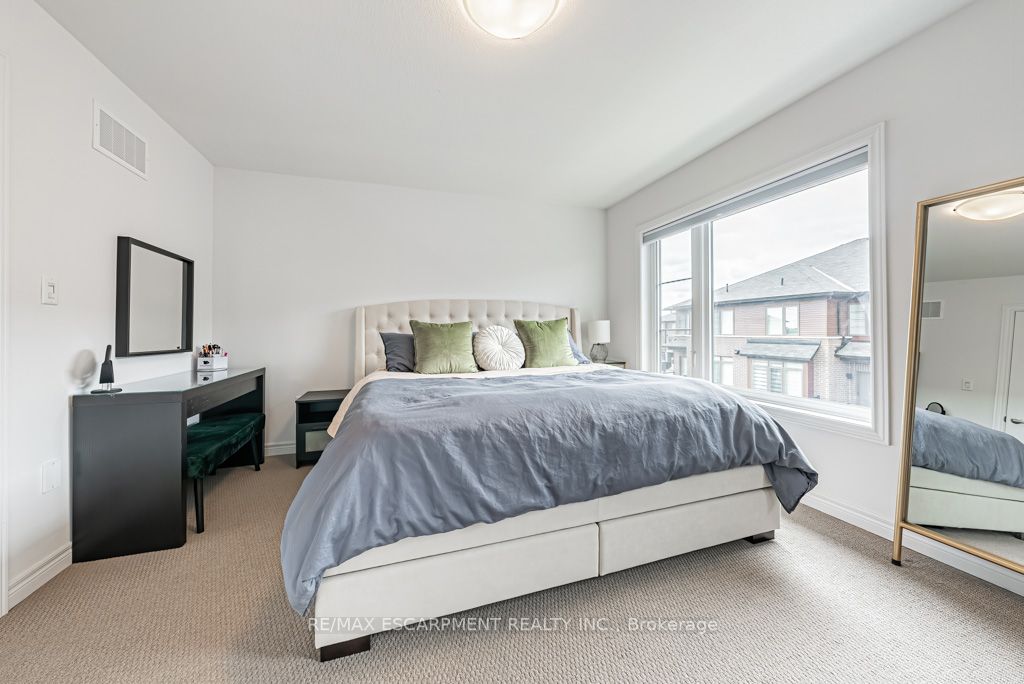 575 Woodward Avenue, #22