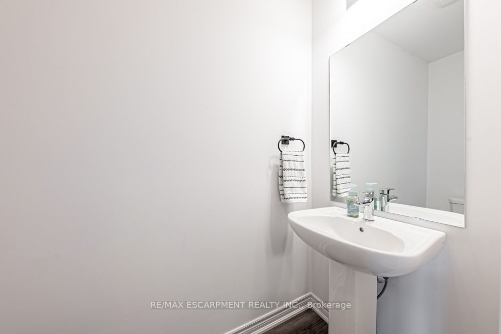575 Woodward Avenue, #22