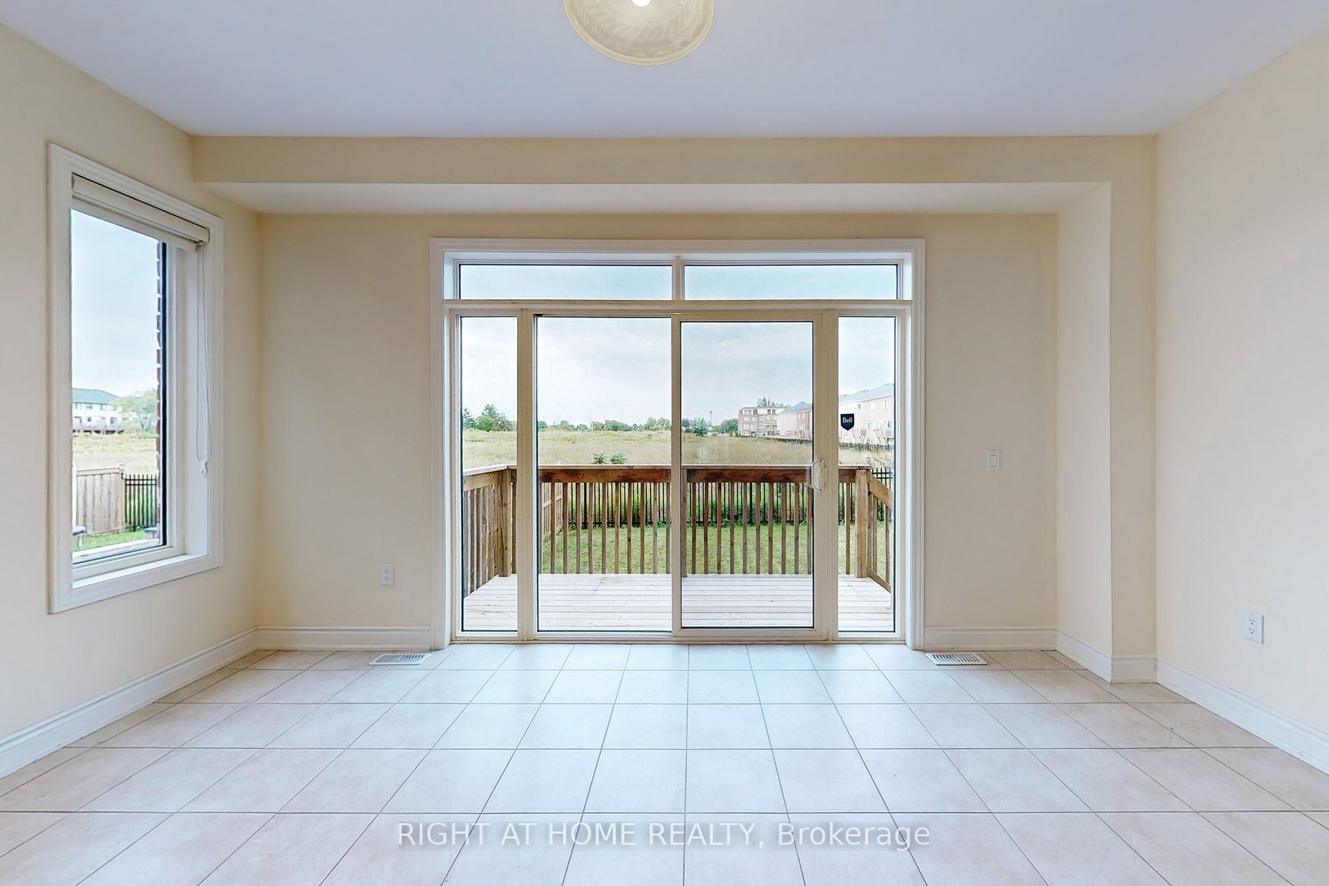 26 Robertson Rd