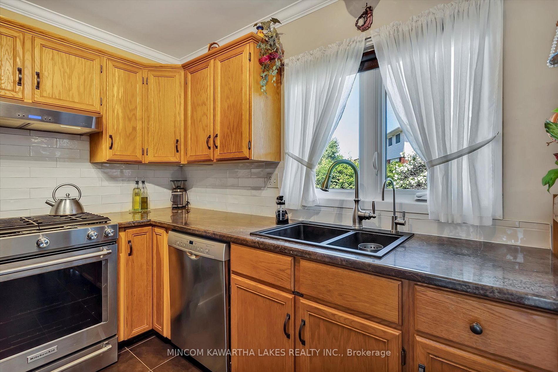 Listing X6789846 - Large Photo # 5