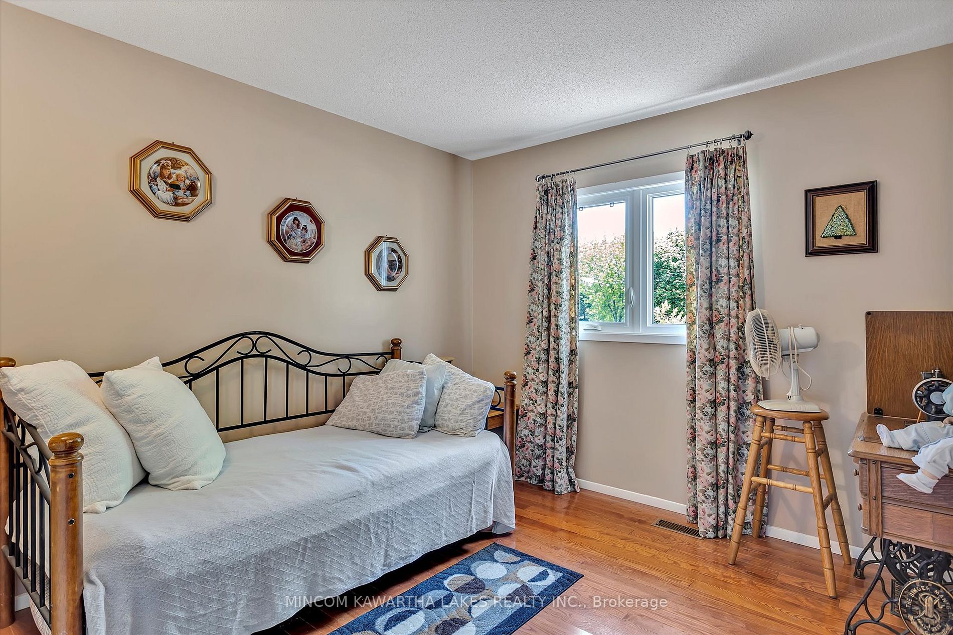 Listing X6789846 - Large Photo # 17